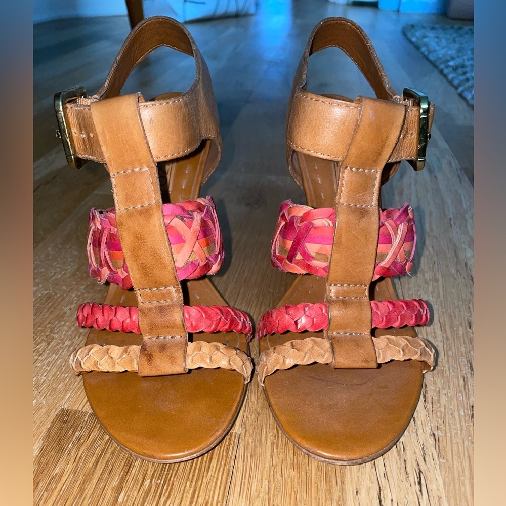 High heels casual wedges. Perfect condition